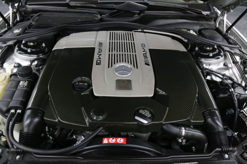 Illustration for article titled You Can Buy A 604-HP Mercedes S65 AMG For The Price Of A Ford Taurus